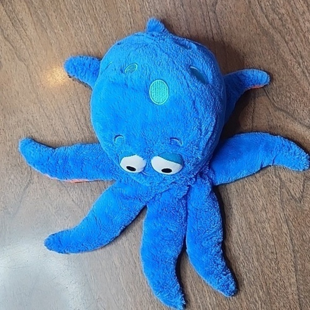 Kohls Cares Pout Pout Fish Octopus Plush, Blue/Orange 15"x7", 2013 - Picture 3 of 7